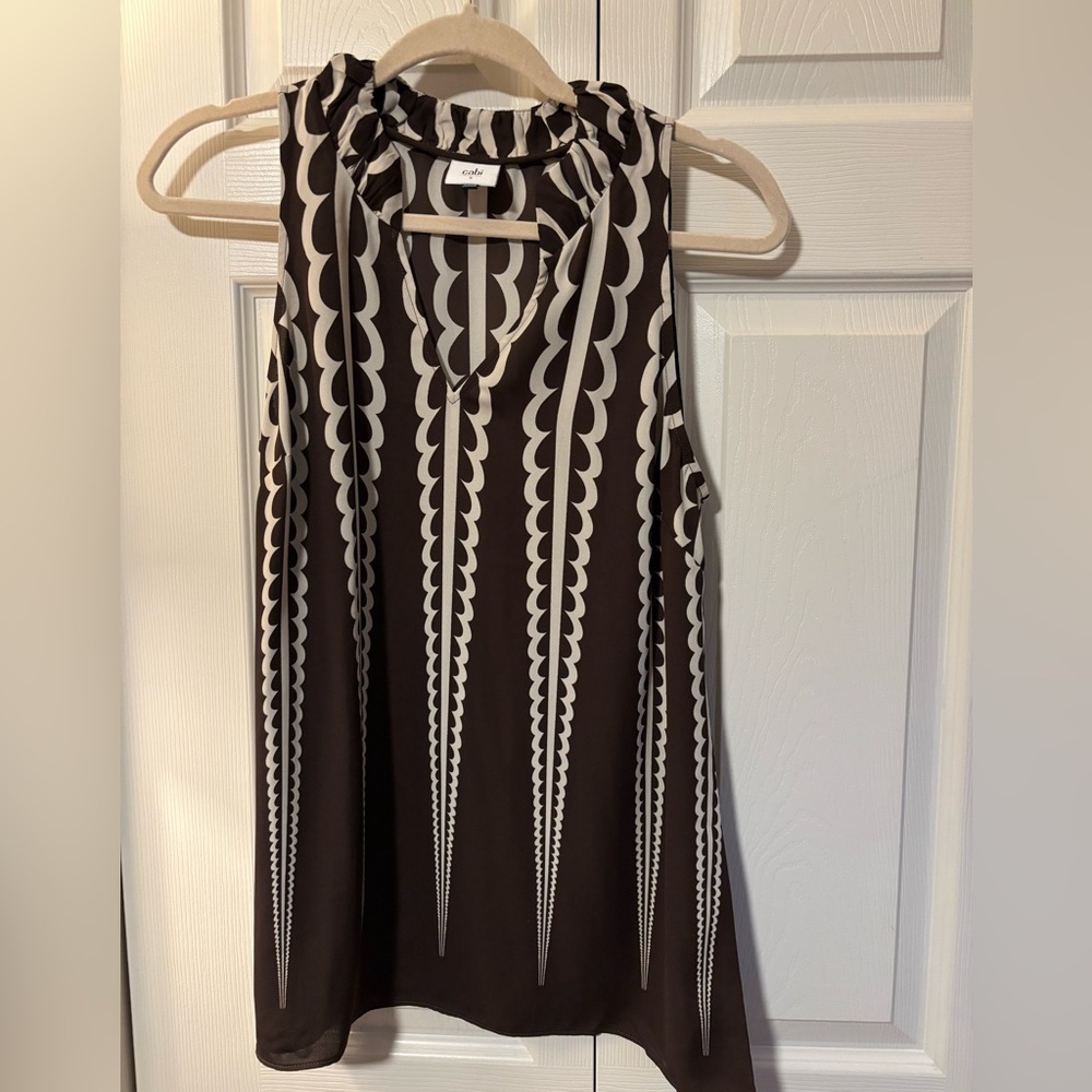 Cabi Brown & White Patterned V-Neck sleeveless Top size S